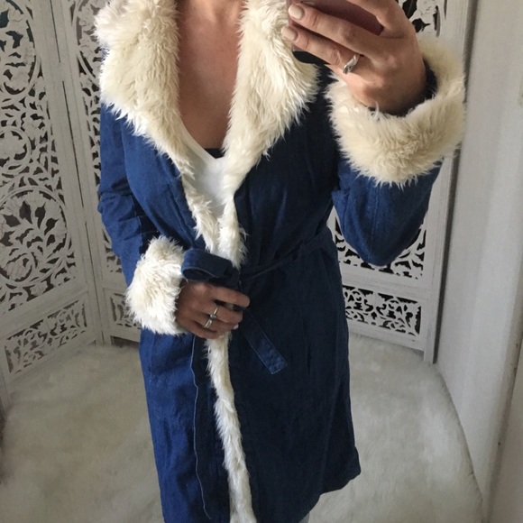 LAST 1️⃣ Faux Fur Trim Denim Trench Coat - Picture 3 of 6